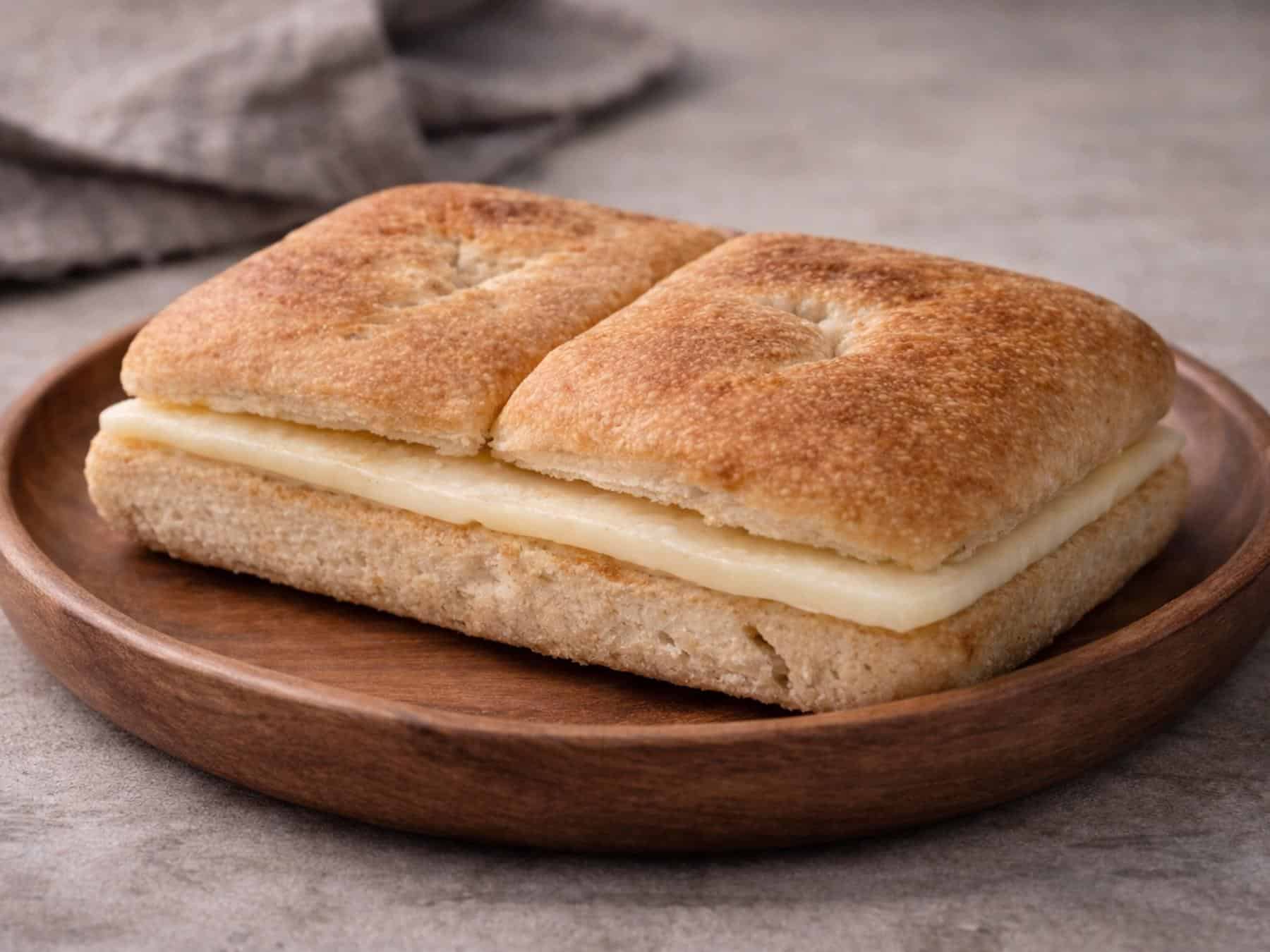 Ciabatta mozzarella slider